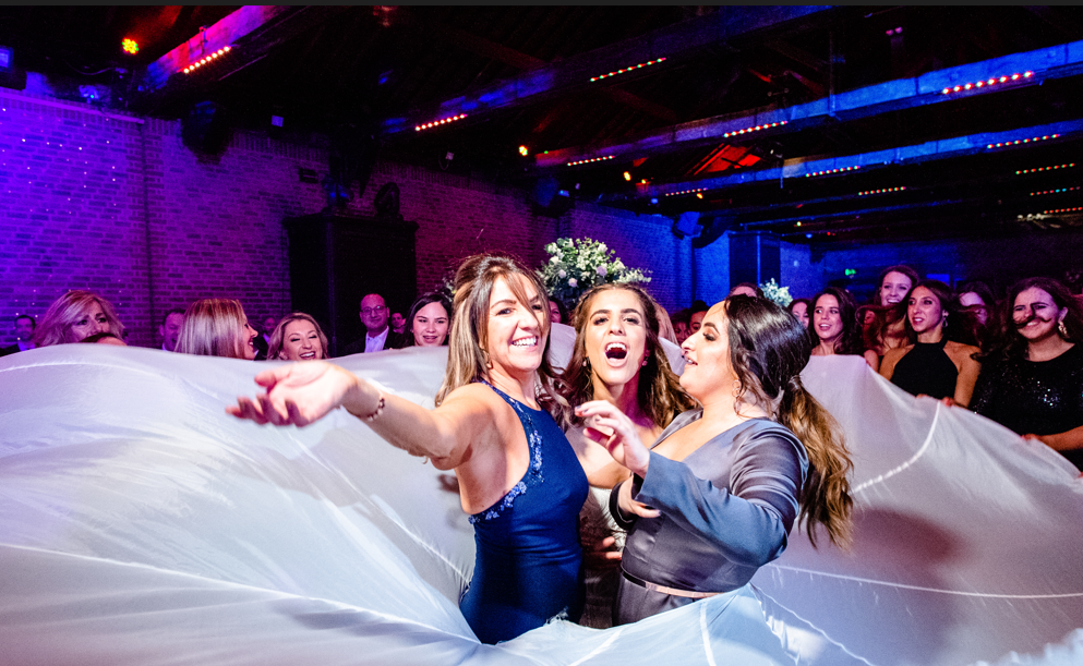 Jewish Dance Women Kate & Sam