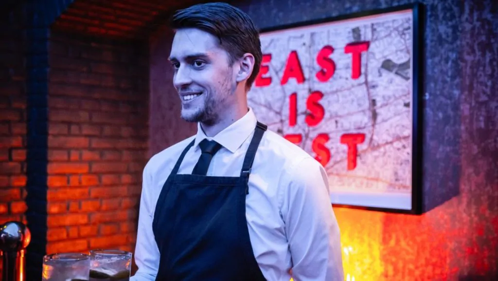 Business Dinner Etiquette waiter