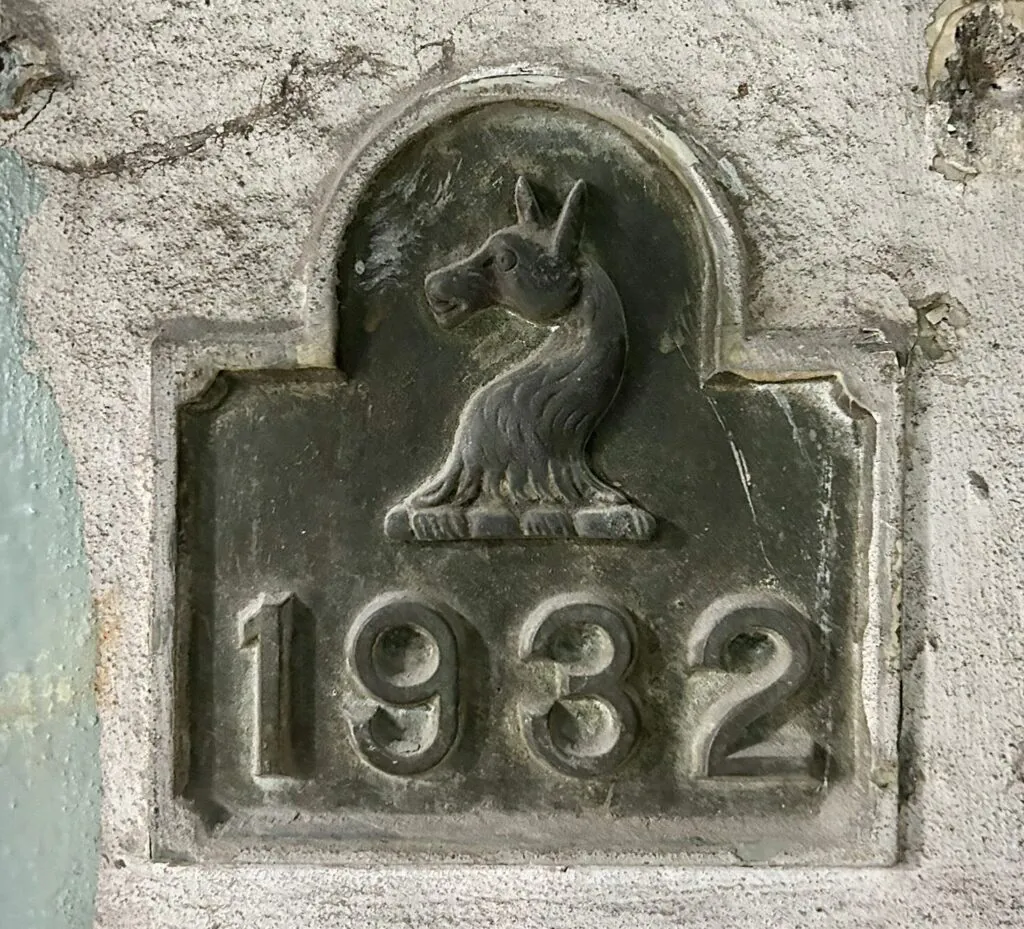 Brass-dated Whitbread Plaque
